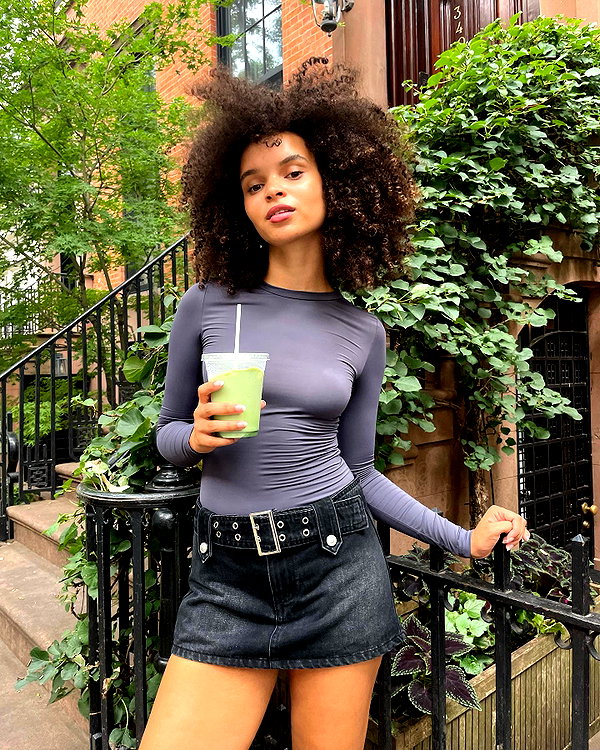 avasophiabrown instagram image archive image