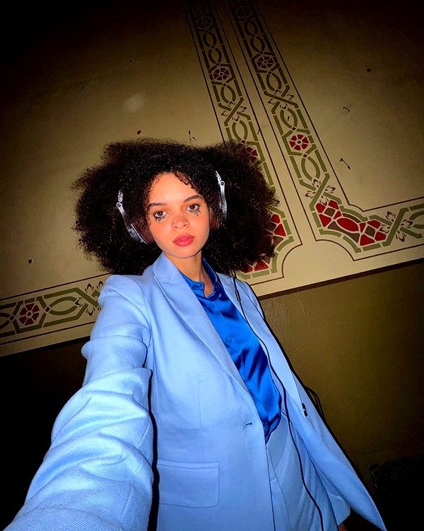 avasophiabrown instagram image archive image
