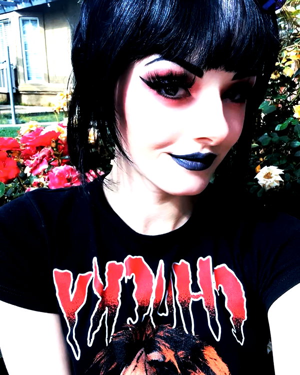 awnii_thezombiie instagram image archive image