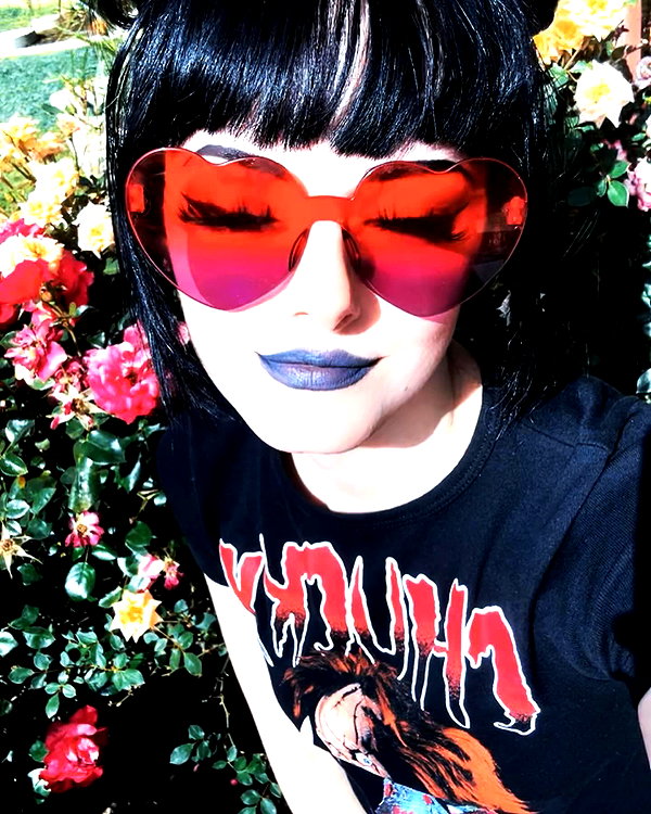 awnii_thezombiie instagram image archive image