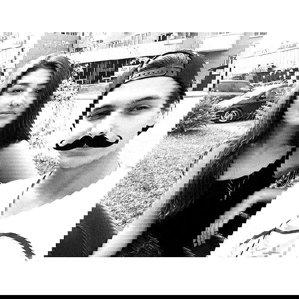 ayguldavlletova image ~ Altpins