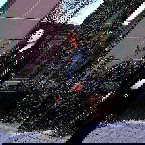 ayguldavlletova image ~ Altpins