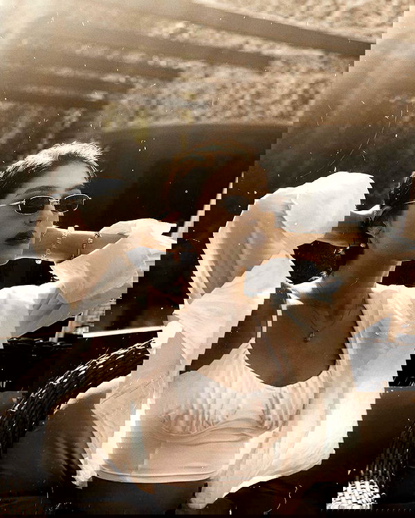 ayguldavlletova image ~ Altpins