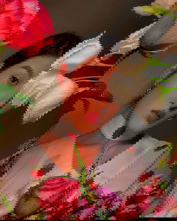 ayguldavlletova image ~ Altpins