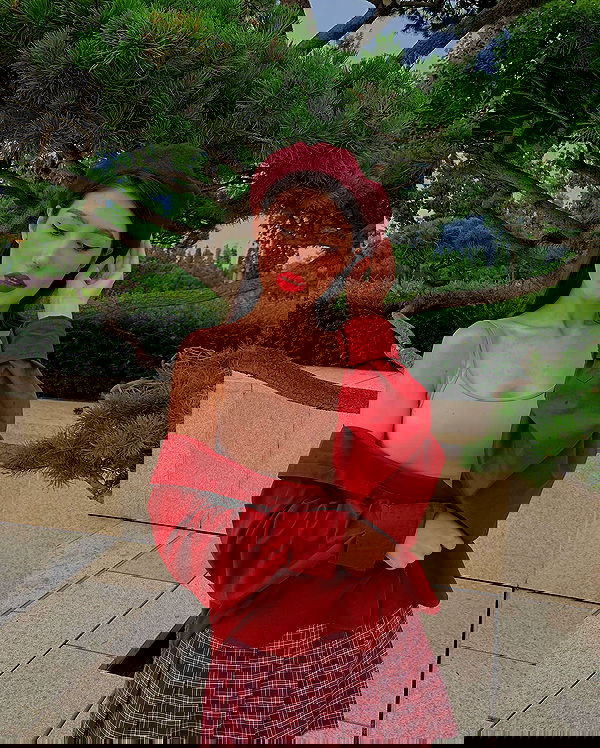 ayguldavlletova image ~ Altpins