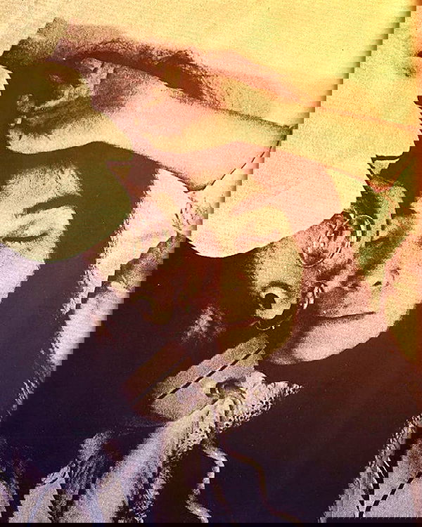 ayguldavlletova image ~ Altpins