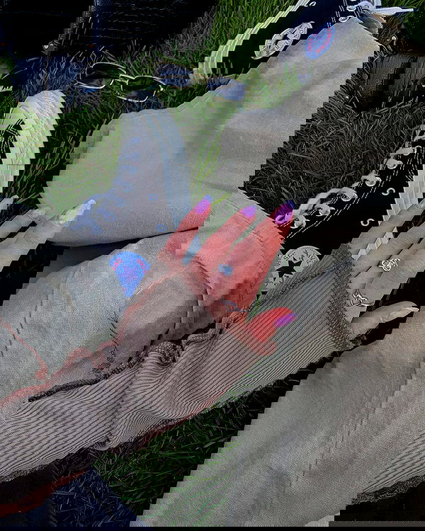 ayguldavlletova image ~ Altpins