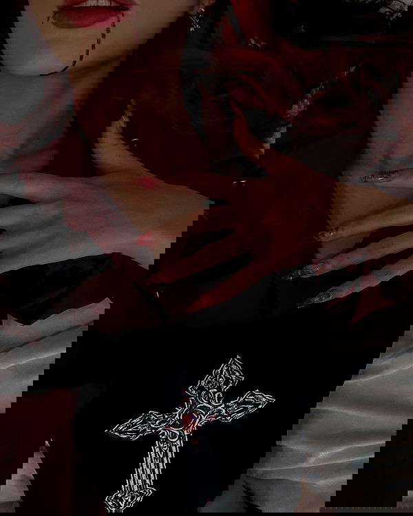 ayguldavlletova image ~ Altpins