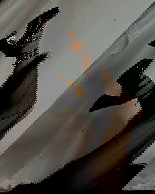 ayguldavlletova image ~ Altpins