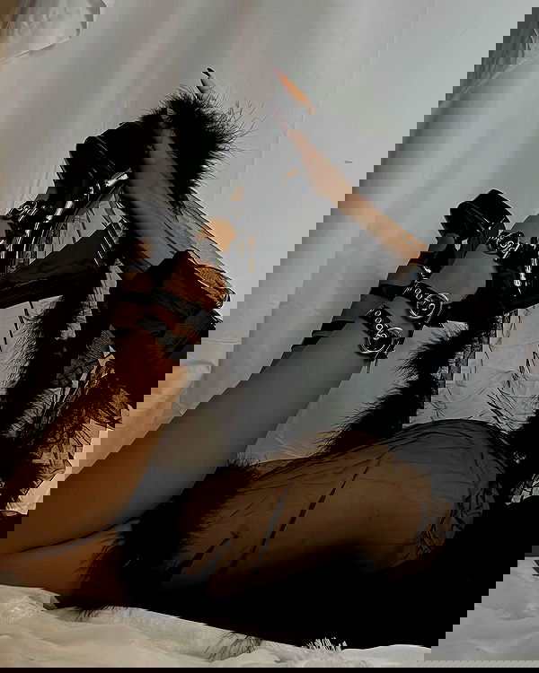 ayguldavlletova image ~ Altpins