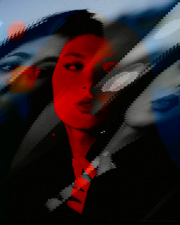 ayguldavlletova image ~ Altpins