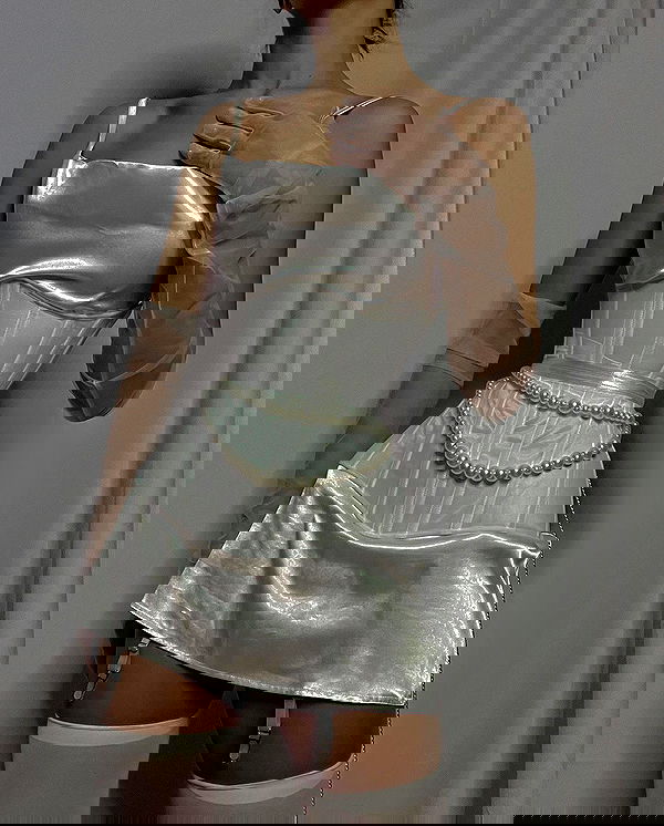 ayguldavlletova image ~ Altpins