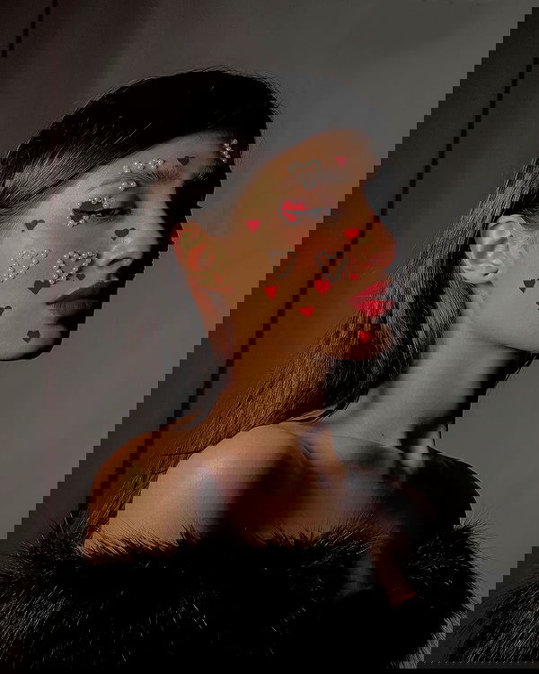 ayguldavlletova image ~ Altpins