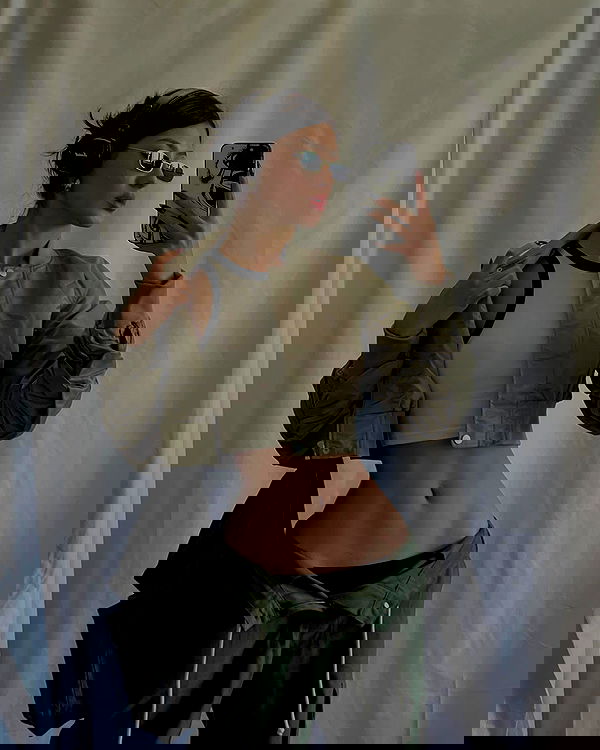 ayguldavlletova image ~ Altpins