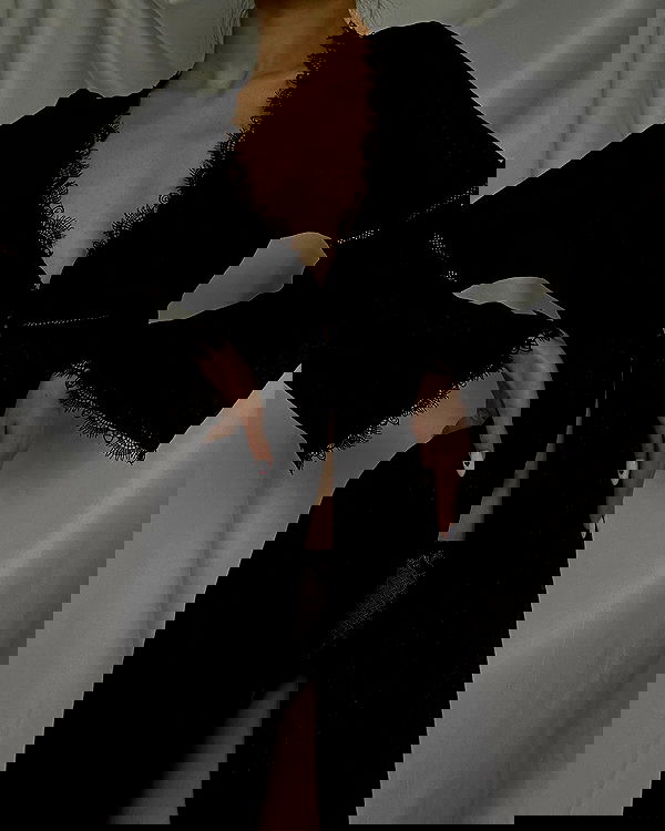 ayguldavlletova image ~ Altpins