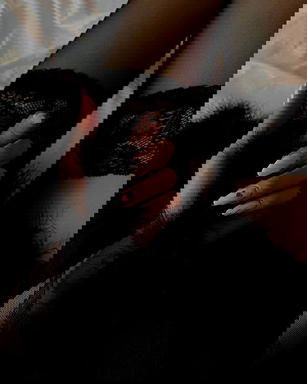 ayguldavlletova image ~ Altpins