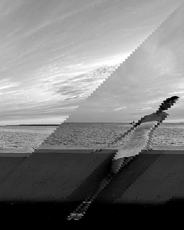 ayguldavlletova image ~ Altpins