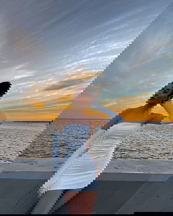 ayguldavlletova image ~ Altpins