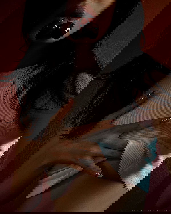 ayguldavlletova image ~ Altpins