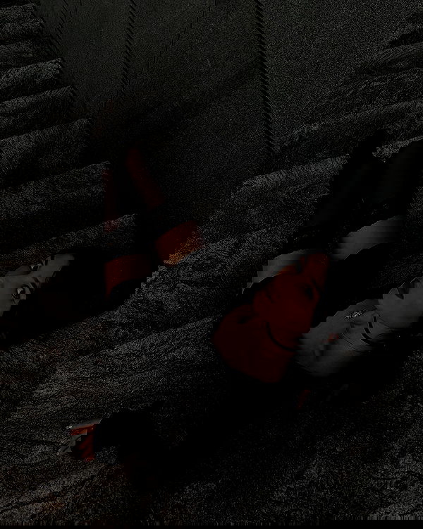 ayguldavlletova image ~ Altpins