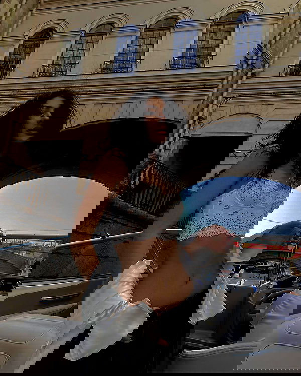 ayguldavlletova image ~ Altpins