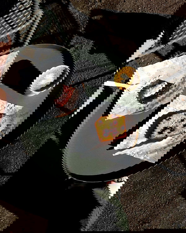 ayguldavlletova image ~ Altpins