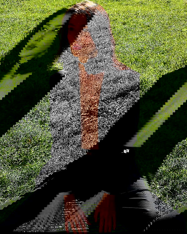 ayguldavlletova image ~ Altpins