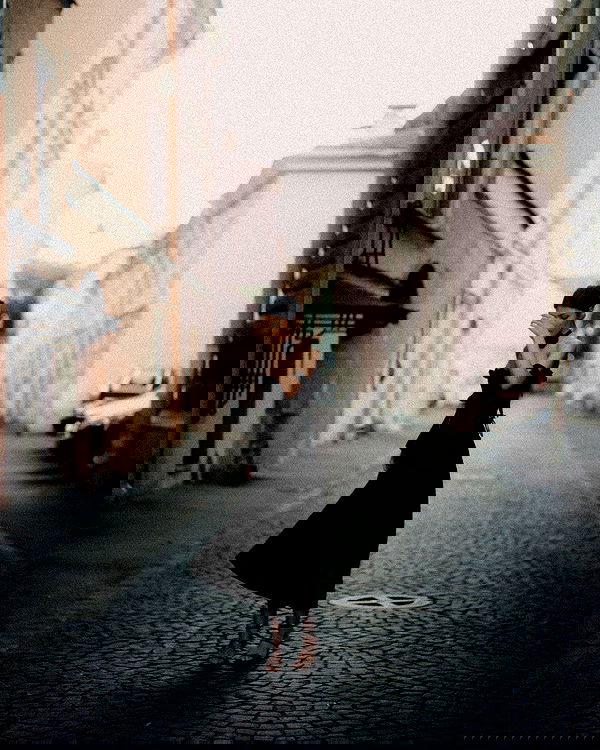 ayguldavlletova image ~ Altpins