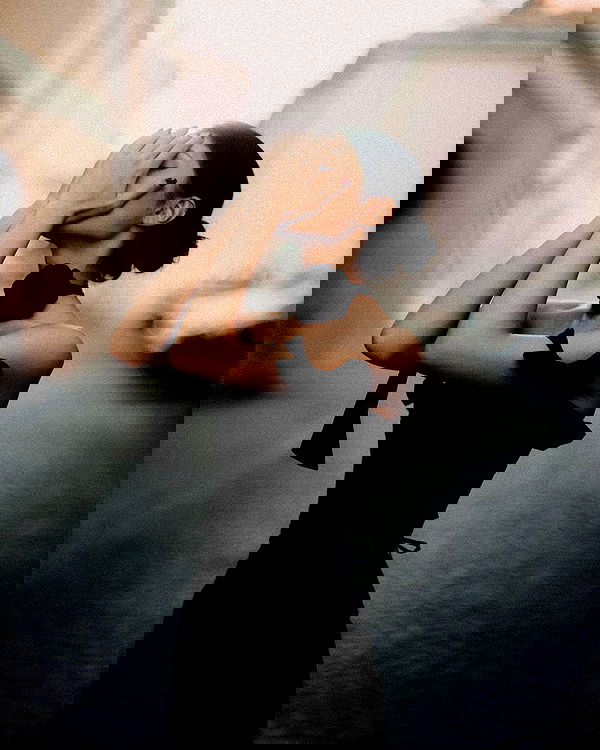 ayguldavlletova image ~ Altpins