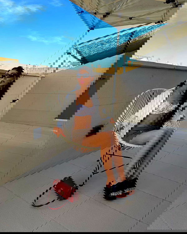 ayguldavlletova image ~ Altpins