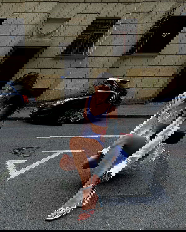 ayguldavlletova image ~ Altpins