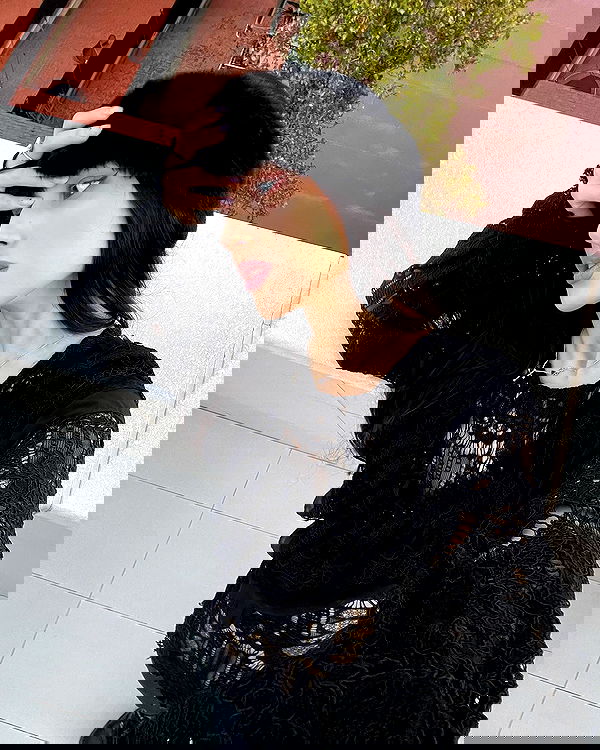 ayguldavlletova image ~ Altpins