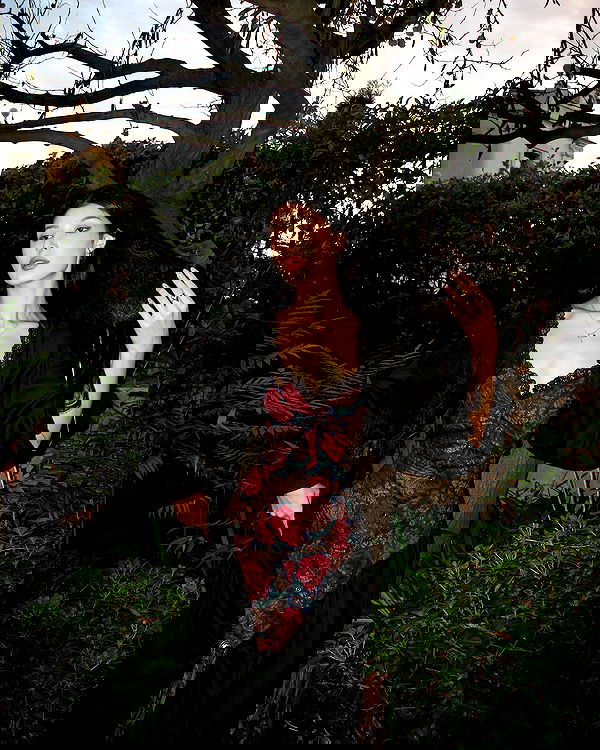 ayguldavlletova image ~ Altpins