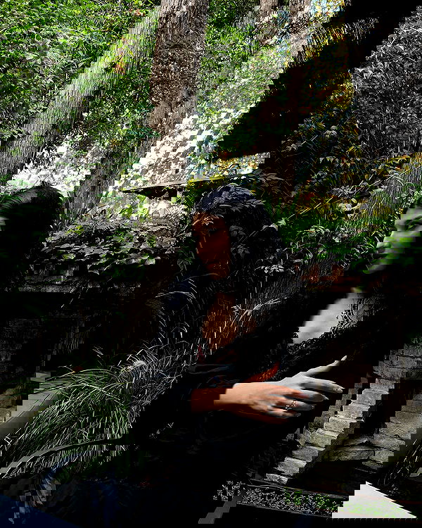 ayguldavlletova image ~ Altpins