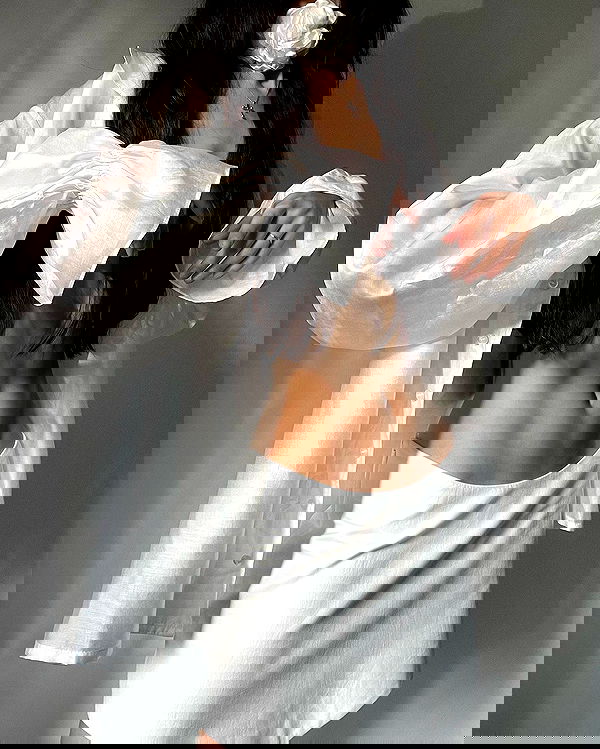 ayguldavlletova image ~ Altpins