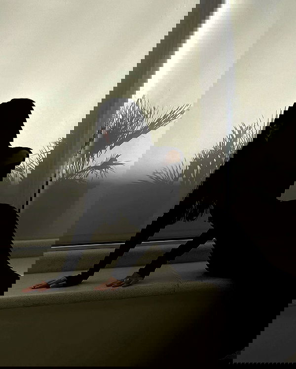 ayguldavlletova image ~ Altpins