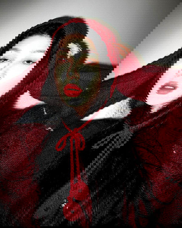 ayguldavlletova image ~ Altpins