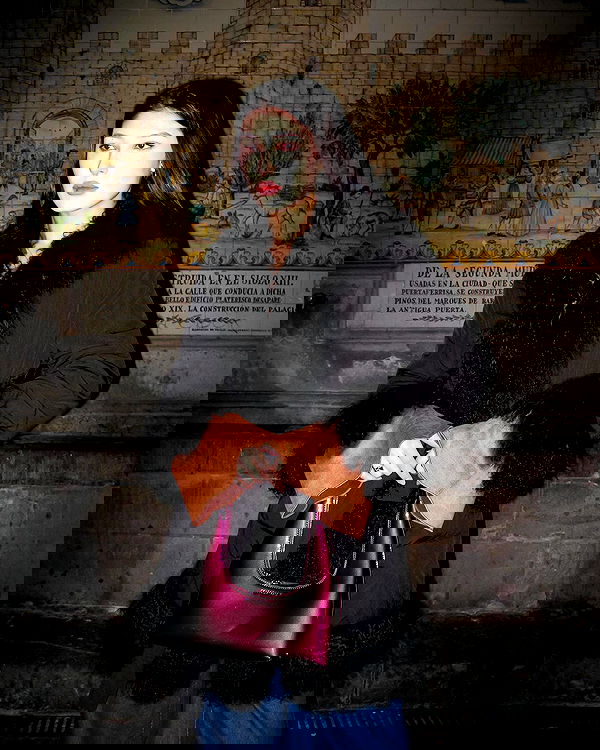 ayguldavlletova image ~ Altpins