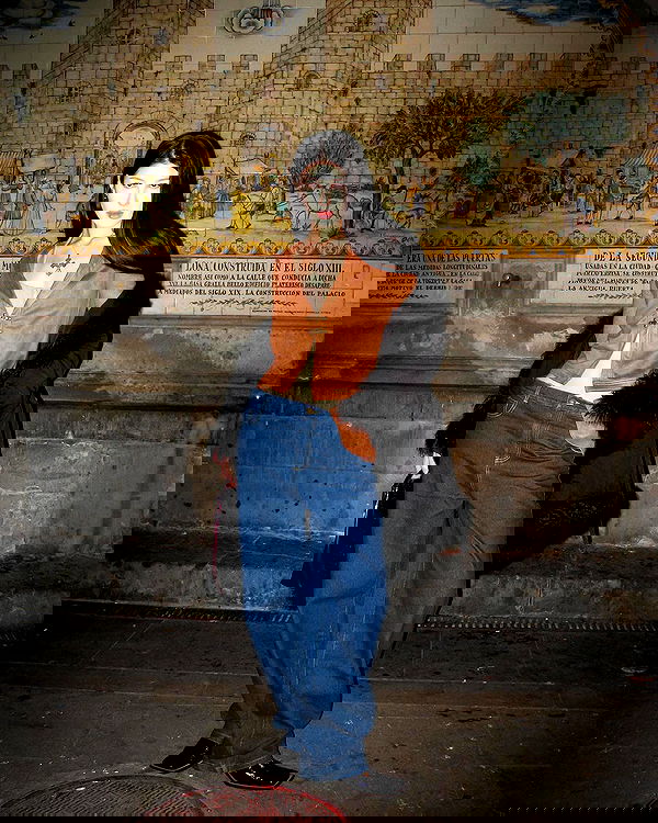 ayguldavlletova image ~ Altpins