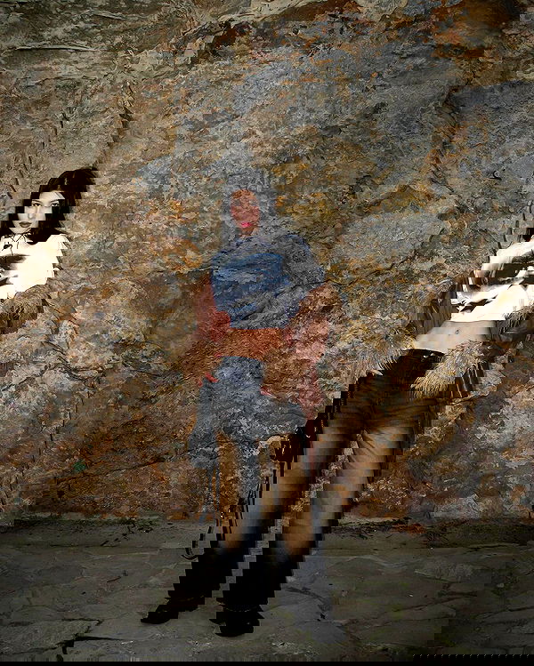 ayguldavlletova image ~ Altpins