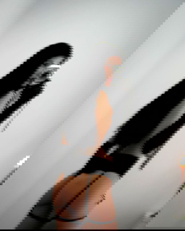 ayguldavlletova image ~ Altpins