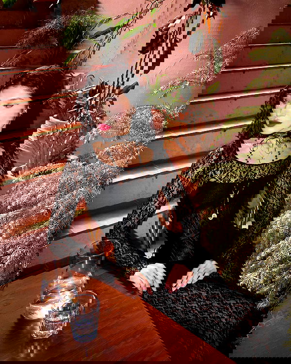 ayguldavlletova image ~ Altpins