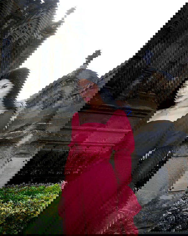 ayguldavlletova image ~ Altpins