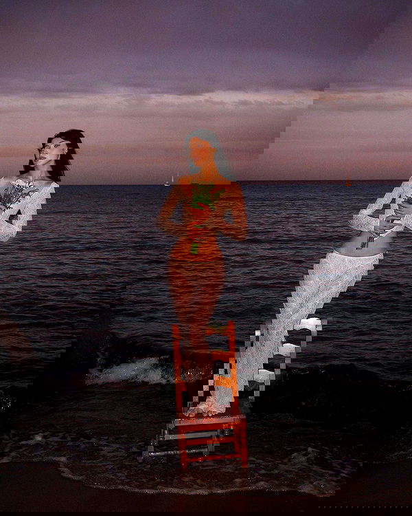 ayguldavlletova image ~ Altpins