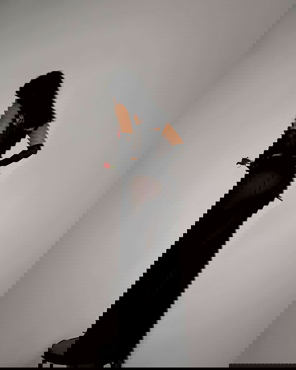 ayguldavlletova image ~ Altpins