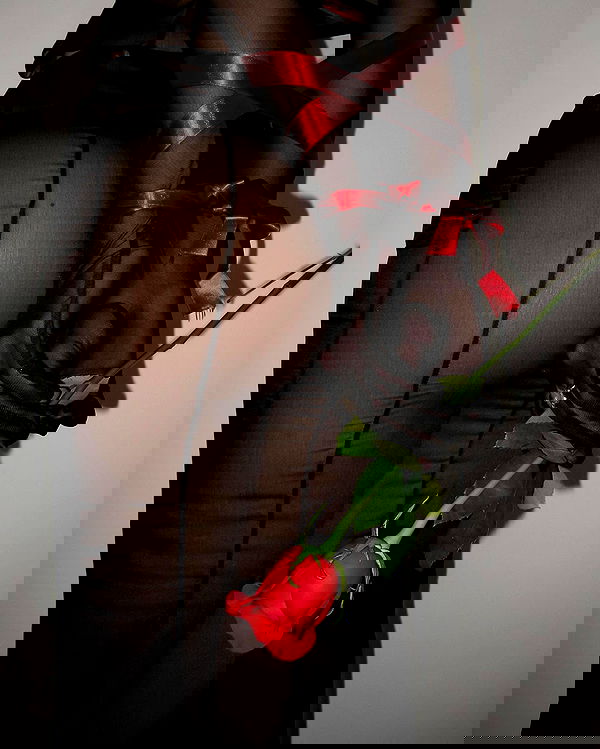 ayguldavlletova image ~ Altpins