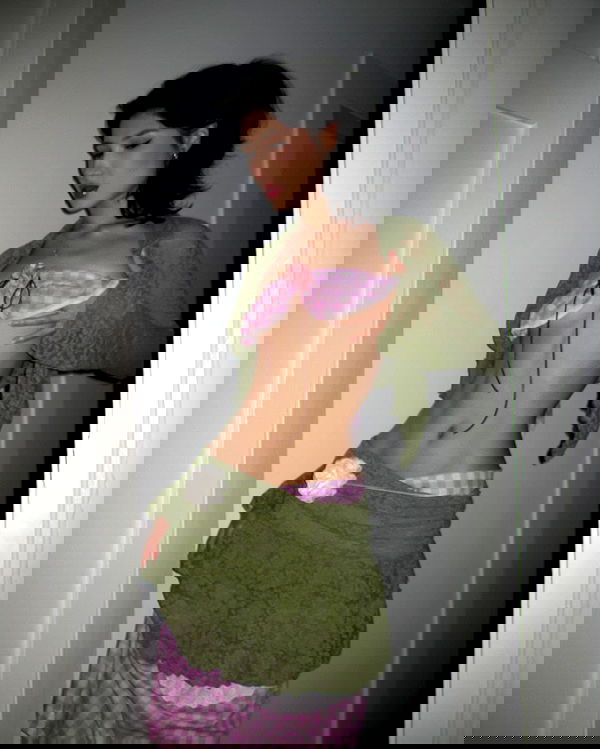 ayguldavlletova image ~ Altpins