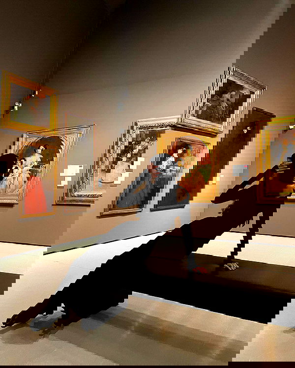 ayguldavlletova image ~ Altpins