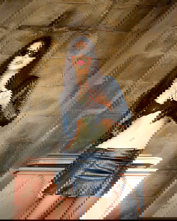 ayguldavlletova image ~ Altpins