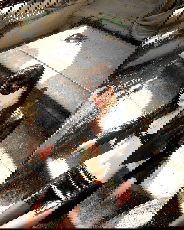 ayguldavlletova image ~ Altpins